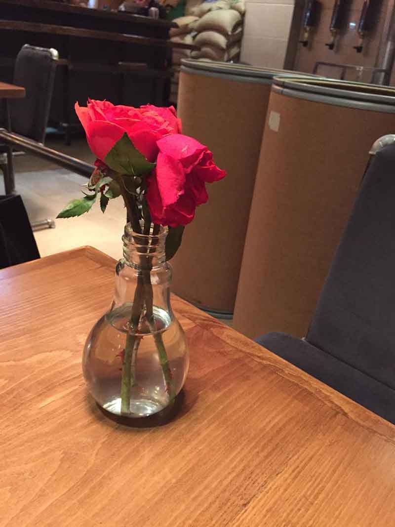 تصویر محیط کافه