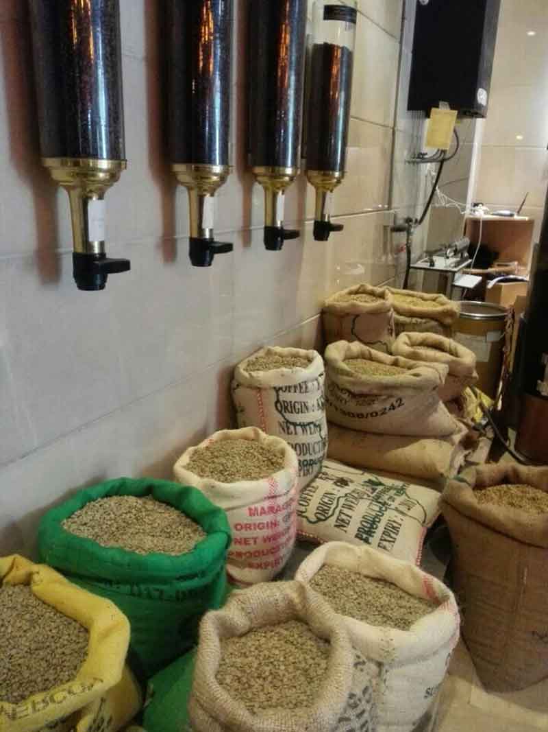 تصویر محیط کافه