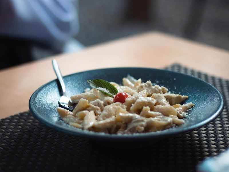 تصویر پروفایل كافه كلارو - متخصص حقوقی در تبریز