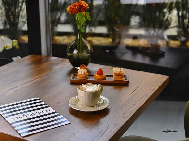 اسكای مون
